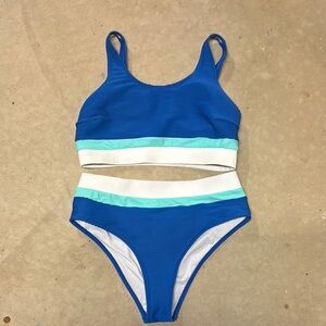 Cupshe Blue and White Bikini Sporty Two-Piece